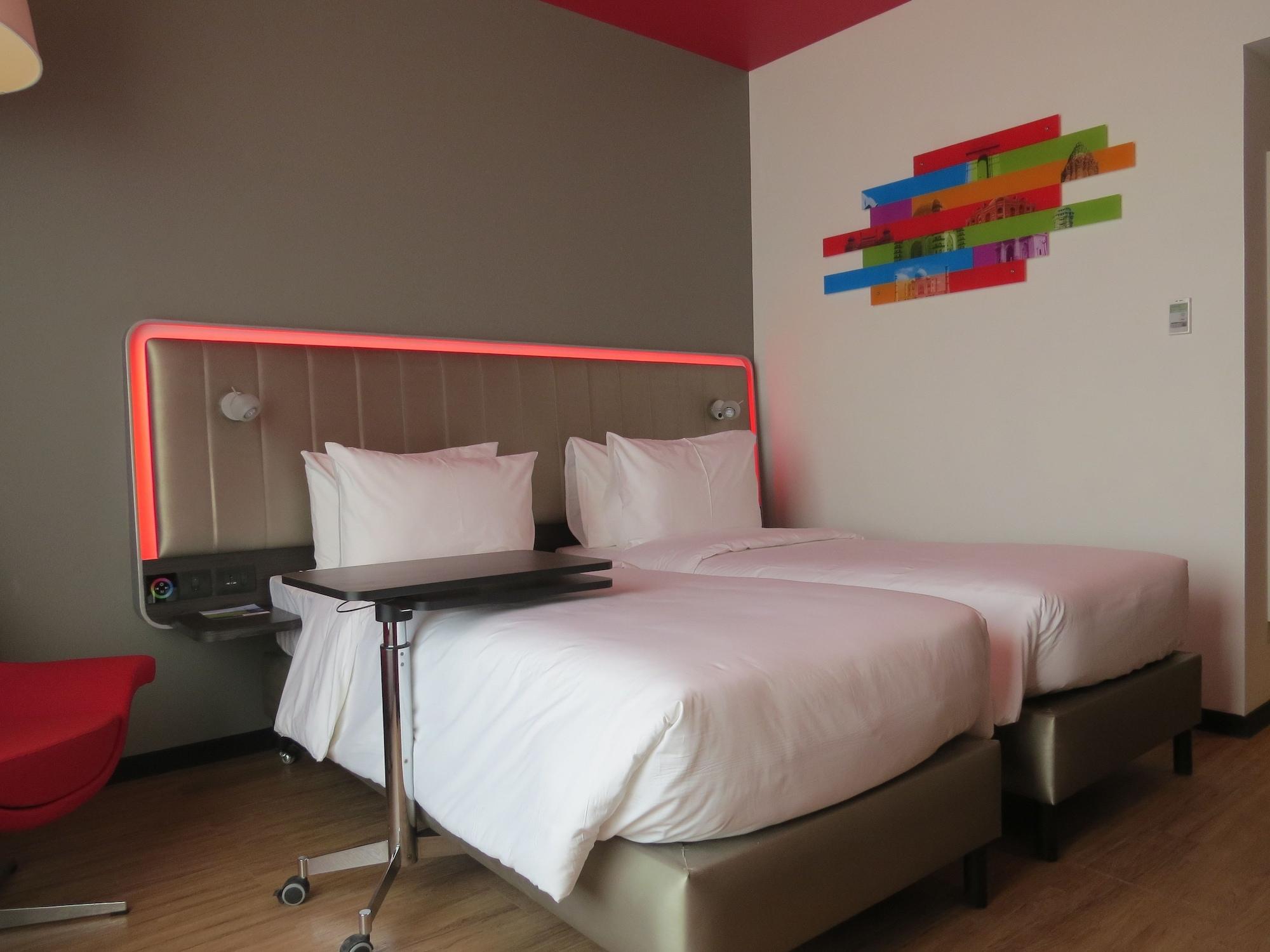 Park Inn By Radisson Gurgaon Bilaspur Manesar Exterior foto