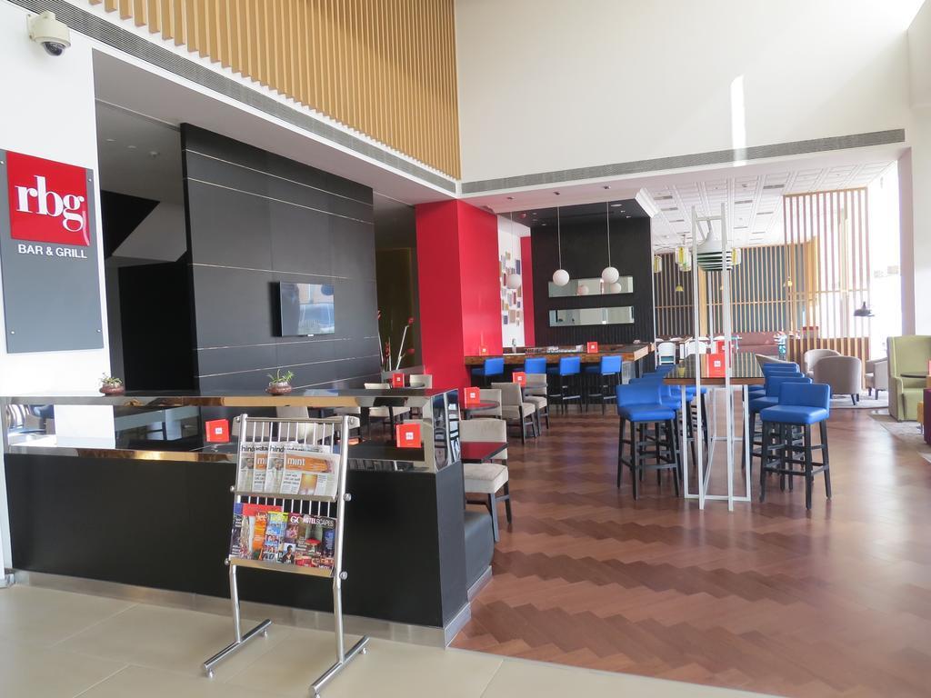 Park Inn By Radisson Gurgaon Bilaspur Manesar Exterior foto